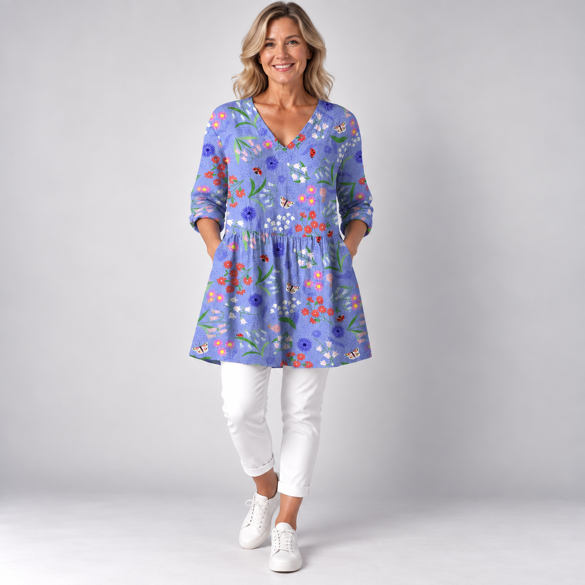Aline | Long Blouse with V-Neck