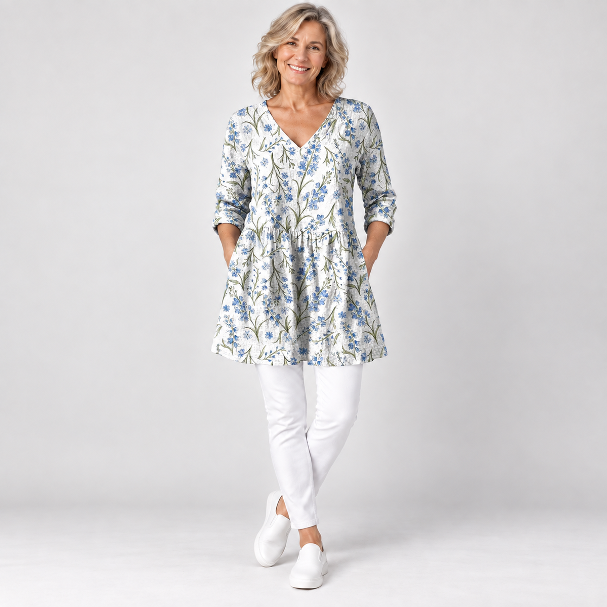 Jeanne | Long Blouse with V-Neck