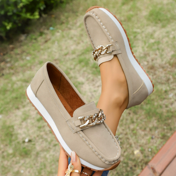 Elle | Diamond Buckle Loafers
