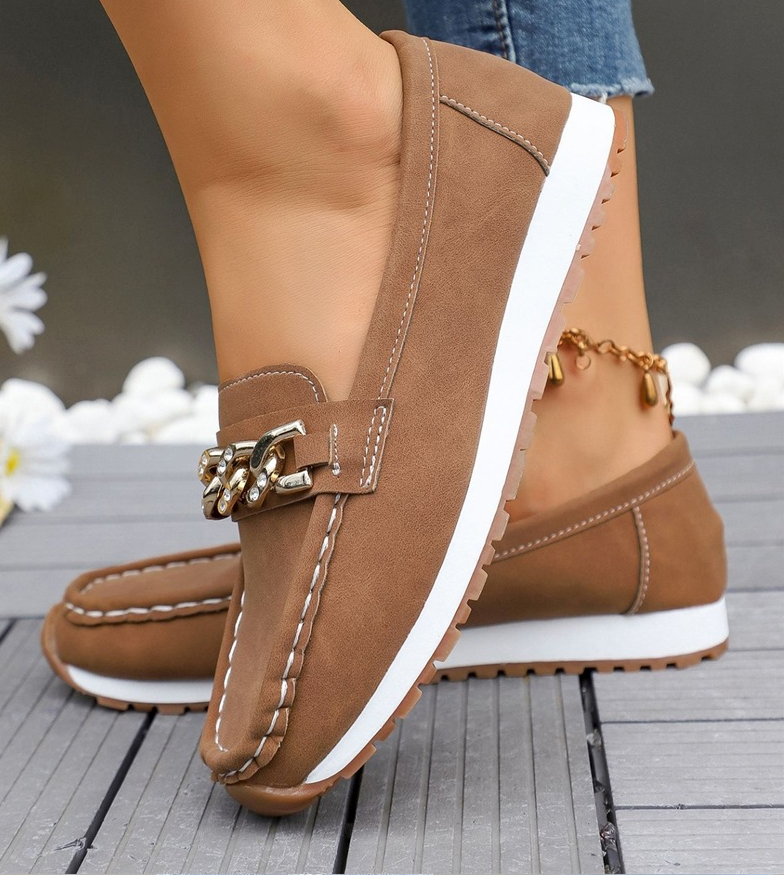 Elle | Diamond Buckle Loafers