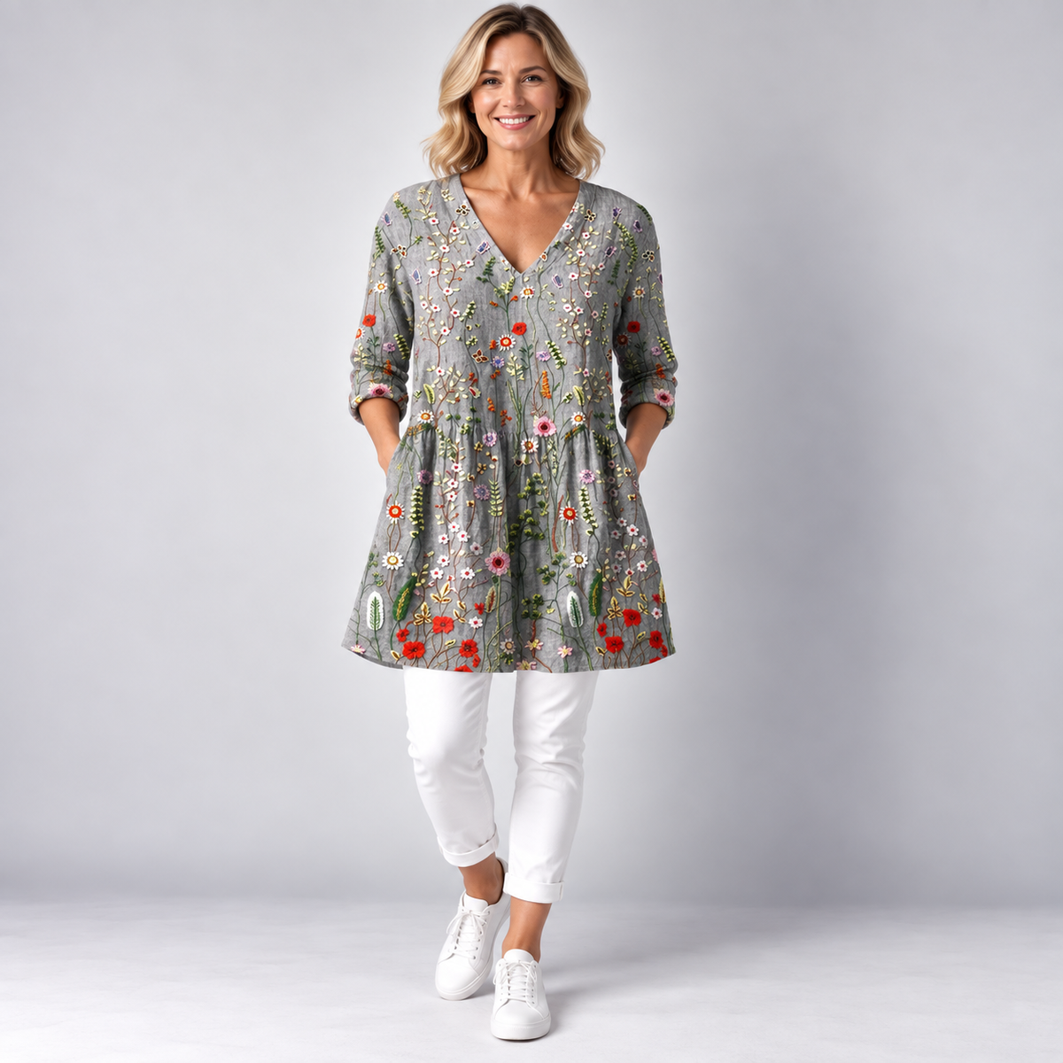 Amelie | Long Blouse with V-Neck